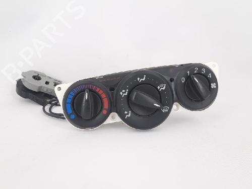 AC Styreenhet / Manøvreringsenhet FORD FOCUS I Turnier (DNW) 1.6 16V | BP27964430I5 