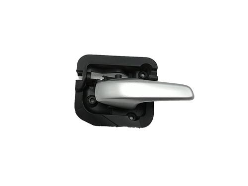 Used Front right interior door handle Front right interior door handle SMART FORTWO Coupe (451) 0.8 CDi (451.300) (45 hp) 7693117 7693117