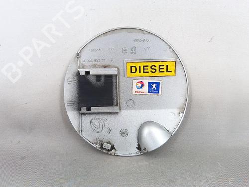 Fuel flap PEUGEOT 308 I (4A_, 4C_) 1.6 HDi | BP27954193C131 
