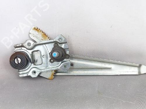 Rudehejsemekanisme venstre bagtil SUZUKI SPLASH (EX) 1.0 (A5B310) | BP27953787C24 