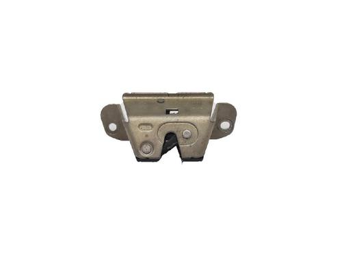 Used Tailgate lock PEUGEOT 107 (PM_, PN_) 1.0 (68 hp) 27942751