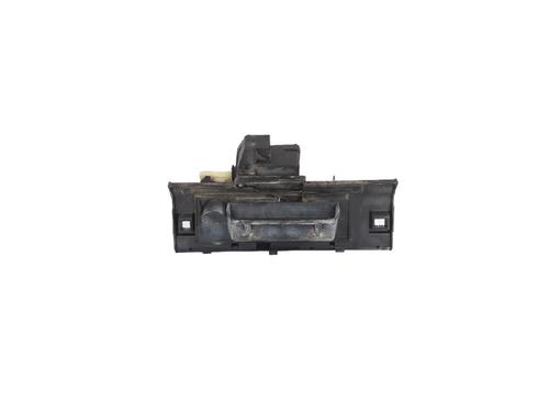 Used Tailgate handle PEUGEOT 206 Hatchback (2A/C) 1.1 i (60 hp) 27966004