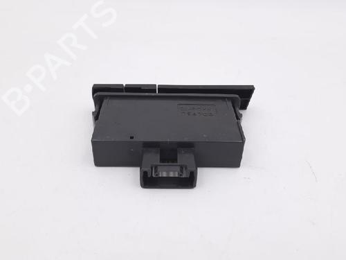 Switch TOYOTA PRIUS Liftback (_W2_) 1.5 Hybrid (NHW20_, NHW20R) | BP27946503I30 