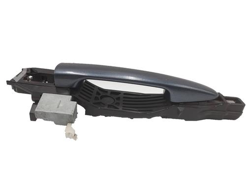 Used Front left exterior door handle Front left exterior door handle MAZDA 2 (DE_, DH_) 1.3 (DE3FS) (75 hp) 7682034 7682034