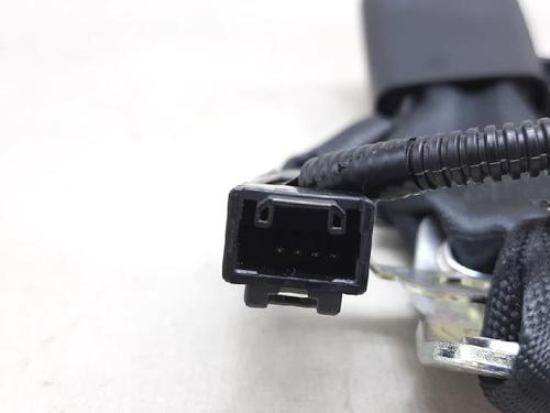 Seat buckle TOYOTA AURIS Estate (_E18_) 1.8 Hybrid (ZWE186_, ZWE186R, ZWE186H) | BP27954184I32 