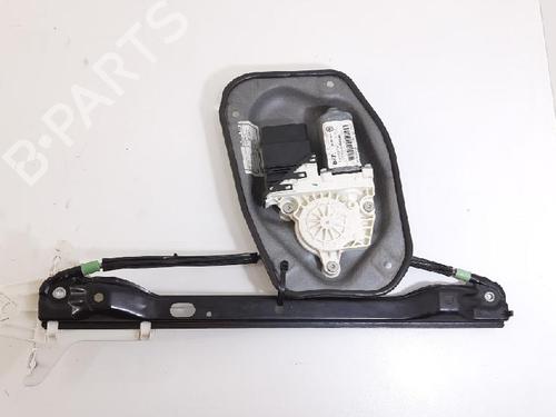Rudehejsemekanisme venstre bagtil VW GOLF PLUS V (5M1, 521) 1.9 TDI | BP27943561C24