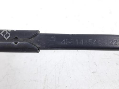 Front windshield wiper arm FIAT STILO (192_) 1.9 JTD (192_XE1A) | BP27954550C143 