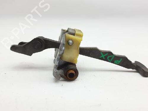 Hinge/Door check strap RENAULT MEGANE III Grandtour (KZ0/1) 1.5 dCi (KZ09, KZ0D, KZ1G, KZ29, KZ14, KZ1W, KZ10, KZ1F,... | BP27946013C146 