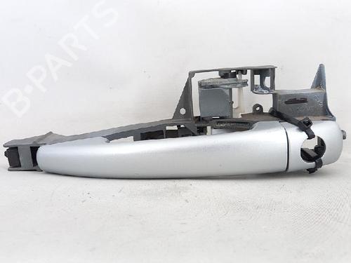 Front left exterior door handle PEUGEOT 5008 (0U_, 0E_) 1.6 HDi | BP27951640C128 