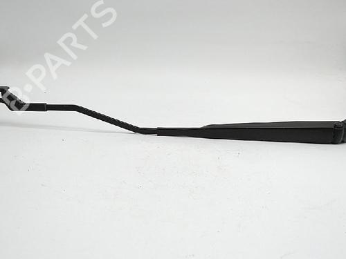 Front windshield wiper arm RENAULT 10 (119_) 1.1 | BP27942433C143 
