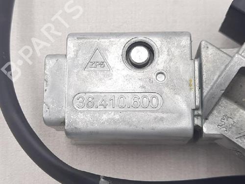 Ignition barrel PEUGEOT 5008 (0U_, 0E_) 1.6 HDi | BP27951609M48
