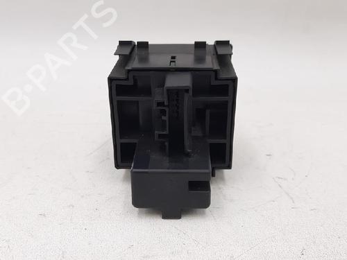 Switch RENAULT MEGANE III Grandtour (KZ0/1) 1.5 dCi (KZ09, KZ0D, KZ1G, KZ29, KZ14, KZ1W, KZ10, KZ1F,... | BP27945776I30 