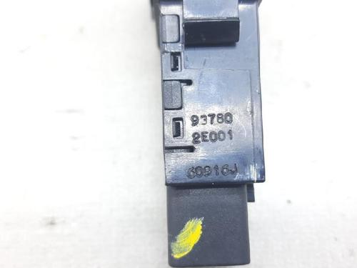 Switch HYUNDAI TUCSON (JM) 2.0 CRDi | BP27939085I30 