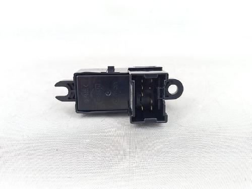 Interrupteur de vitre arrière gauche NISSAN PRIMERA Hatchback (P12) 1.9 dCi | BP27953029I29