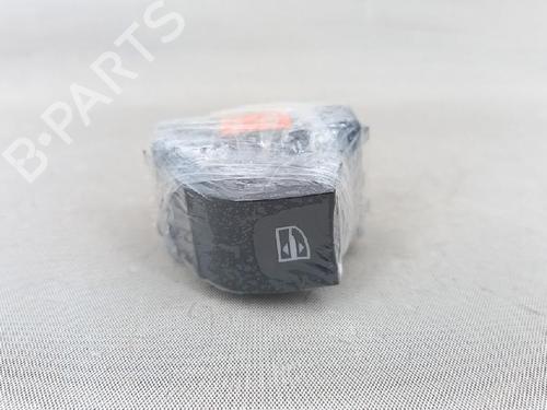 Right front window switch DACIA DUSTER (HS_) 1.2 TCe 125 | BP27952727I26 