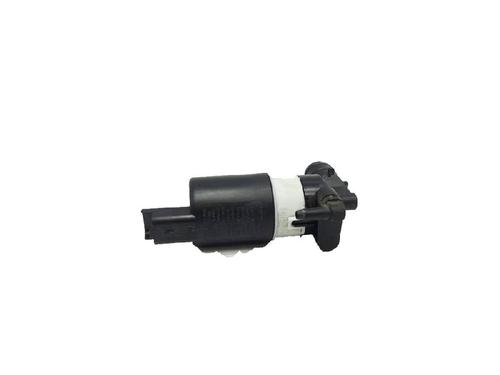 Used Washer pump RENAULT LAGUNA Coupe (DT0/1) 2.0 dCi GT (DT11, DT1E, DT1N) (178 hp) 27944201
