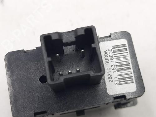 Switch NISSAN MICRA III (K12) 1.2 16V | BP27947548I30 