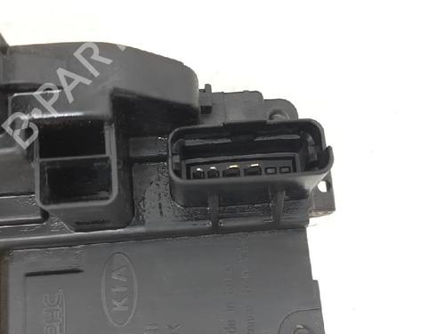 Front right lock HYUNDAI i30 Estate (FD) 1.4 | BP27951920C97 