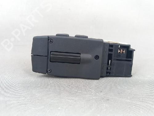 Steering wheel controls RENAULT TWINGO II (CN0_) 1.2 16V (CN04, CN0B) | BP27953231E15 