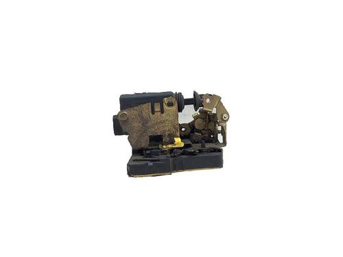 Used Rear left lock RENAULT MEGANE I (BA0/1_) 1.4 16V (BA0D, BA1H, BA0W, BA10) (95 hp) 27958639