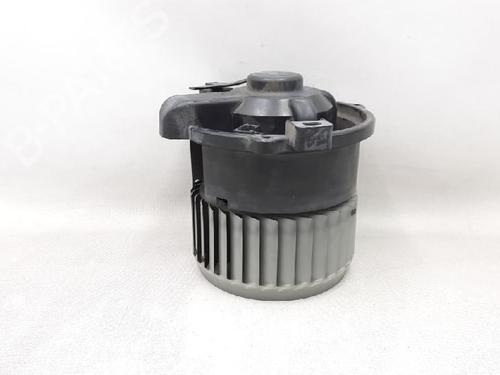 Gebläsemotor MITSUBISHI COLT VI (Z3_A, Z2_A) 1.1 (Z31A, Z32A) | BP27954812M62 