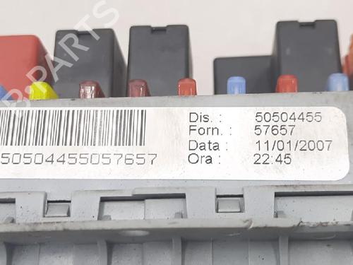 Fuse box ALFA ROMEO BRERA (939_) 2.4 JTDM 20V (939DXD1B, 939DXD12) | BP27946593E1 