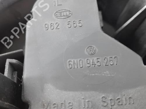 Left taillight VW POLO III (6N1) 100 1.4 16V | BP27938264C34 