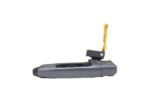 Used Rear left exterior door handle TOYOTA AVENSIS Estate (_T25_) 1.8 VVT-i (ZZT251_, ZZT251R) (129 hp) 27955301