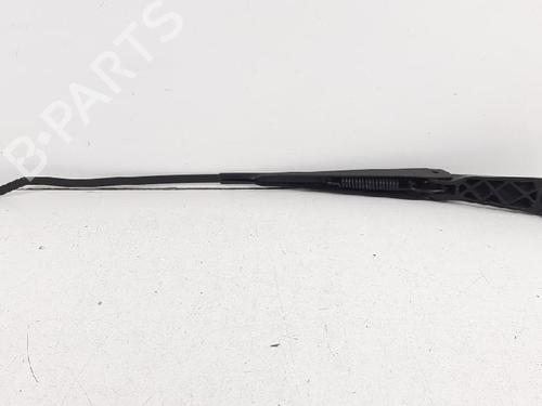 Front windshield wiper arm LAND ROVER FREELANDER I (L314) 2.0 Td4 4x4 | BP27936538C143 