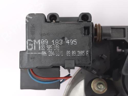 Bagagerumshåndtag OPEL MERIVA A MPV (X03) 1.7 CDTI (E75) | BP27961384C132 