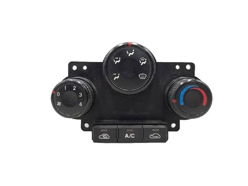 Used Climate control KIA CARENS II MPV (FJ) 2.0 CRDi (140 hp) 27938537