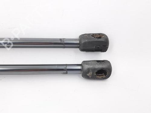 Tailgate lift support VW GOLF PLUS V (5M1, 521) 1.6 | BP27963815C138 