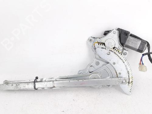 Vindusheismekanisme venstre foran SUZUKI SWIFT III (MZ, EZ) 1.3 DDiS (RS413D) | BP27949100C22 