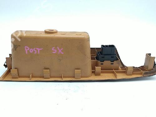 Mando elevalunas trasero izquierdo KIA SORENTO I (JC) 2.5 CRDi 4WD | BP27942539I29