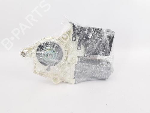 Left rear window motor VW GOLF PLUS V (5M1, 521) 1.9 TDI | BP27949848E23 