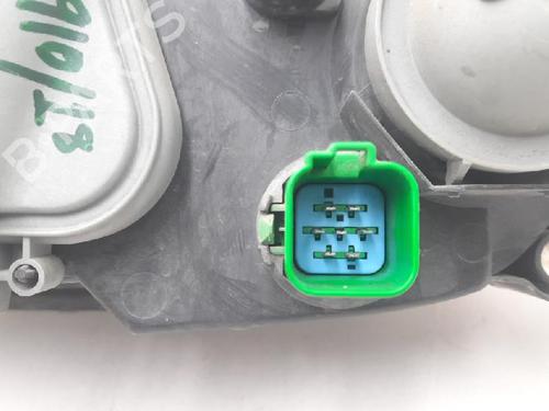 Right headlight FORD FIESTA IV (JA_, JB_) 1.25 i 16V | BP27936766C29 
