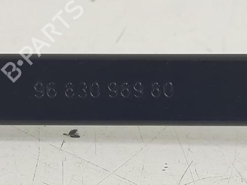 Front windshield wiper arm PEUGEOT 5008 (0U_, 0E_) 1.6 HDi | BP27951636C143 