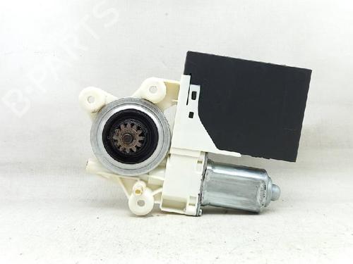 Right front window motor VOLVO V50 (545) 2.0 D | BP27957321E20 