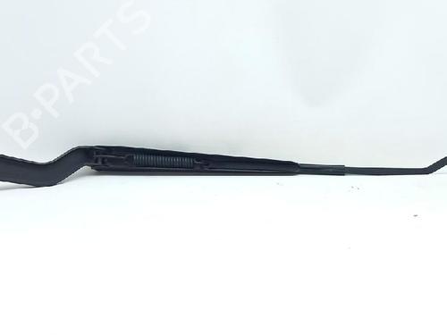 Front windshield wiper arm FORD FIESTA V (JH_, JD_) 1.4 16V | BP27963058C143 