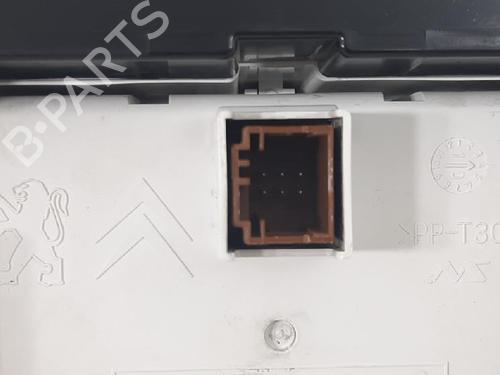 Instrument cluster PEUGEOT 5008 (0U_, 0E_) 1.6 HDi | BP27951610C47 