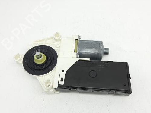 Right front window motor RENAULT LAGUNA Coupe (DT0/1) 2.0 dCi GT (DT11, DT1E, DT1N) | BP27944204E20 