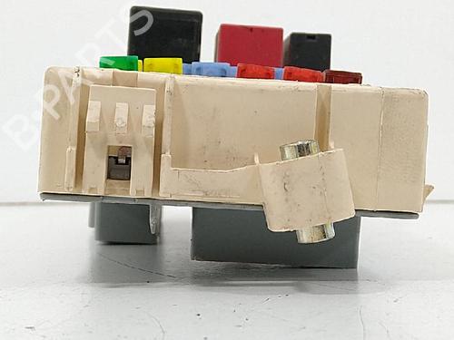 Fuse box ALFA ROMEO 147 (937_) 1.9 JTDM 8V (937.AXD1A, 937.AXU1A, 937.BXU1A) | BP27935109E1