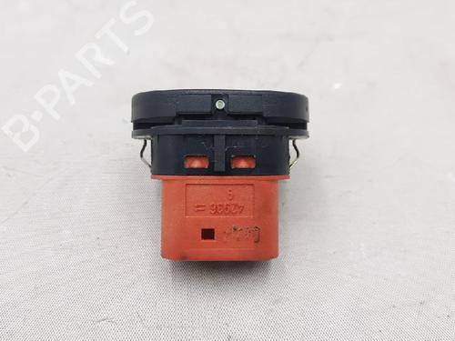 Interrupteur de vitre avant droite FORD FIESTA V (JH_, JD_) 1.25 16V | BP27947990I26