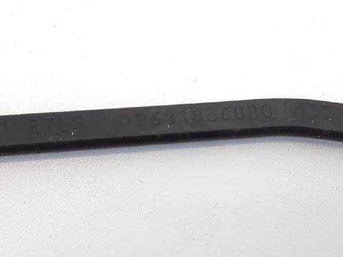 Front windshield wiper arm CITROËN C3 Picasso (SH_) 1.6 HDi | BP27943758C143 