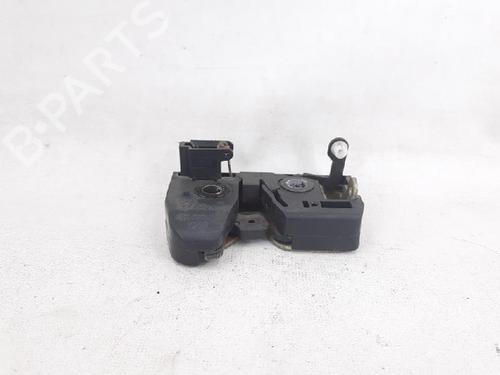 Tailgate lock VW POLO III (6N1) 45 1.0 | BP27935076C101 