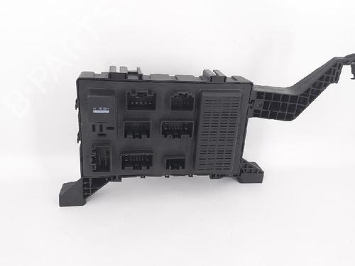 Fuse box JAGUAR X-TYPE I (X400) 2.0 D | BP27967132E1 