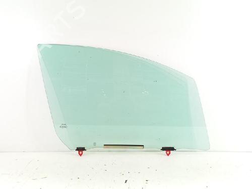 Front right door window TOYOTA YARIS (_P13_) 1.5 Hybrid (NHP130_, NHP130) | BP27957963C19 