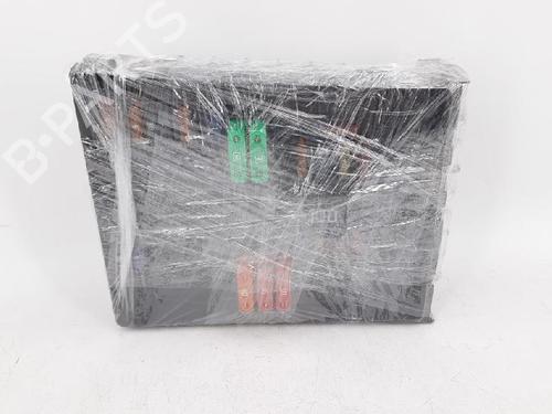 Fuse box VW TOURAN (1T1, 1T2) 1.4 TSI | BP27945534E1 