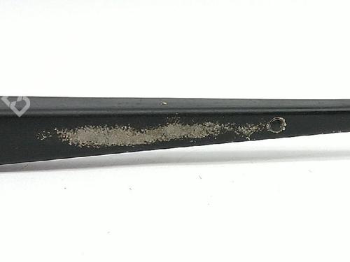 Front windshield wiper arm KIA SORENTO I (JC) 2.5 CRDi 4WD | BP27942567C143