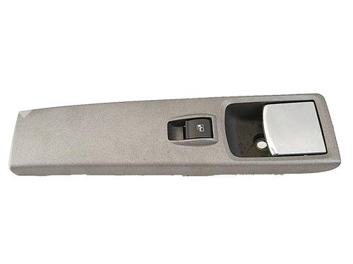 Used Front right interior door handle Front right interior door handle LANCIA MUSA (350_) 1.3 D Multijet (350.AXG11, 350.AXG1A) (90 hp) 7690707 7690707